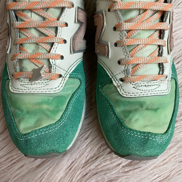 ⛔️Sold⛔️New Balance 996 women sneakers runners shoes AU6 - Picture 5 of 9